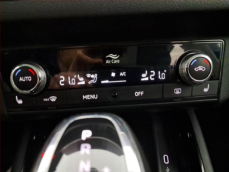 Škoda Kamiq (2022) Style 1.0 TSI - fotka 21 z 22