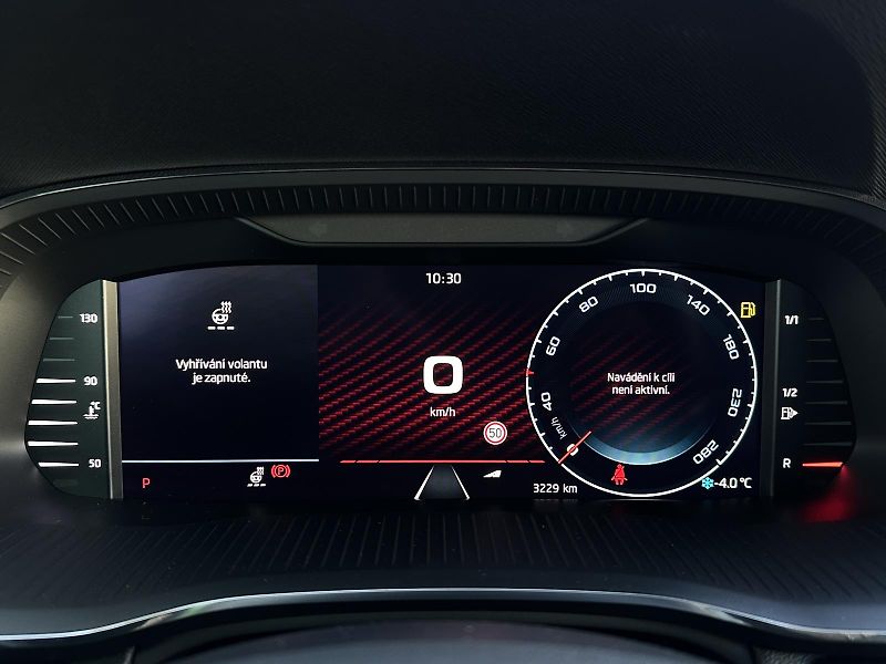 Škoda Octavia RS 2.0 TSi 180kW Matrix-LED V. - fotka 24 z 52