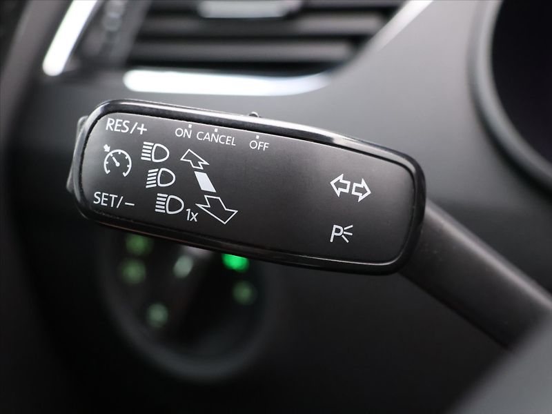 Škoda Octavia 1,6 TDi 85 kW Style Tažné Klim - fotka 16 z 30