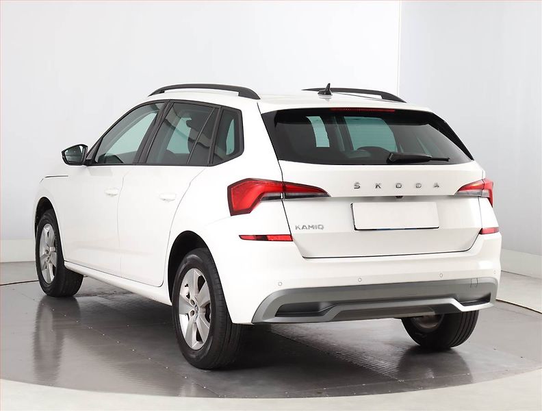 Škoda Kamiq (2022) 1.0 TSI - fotka 4 z 22