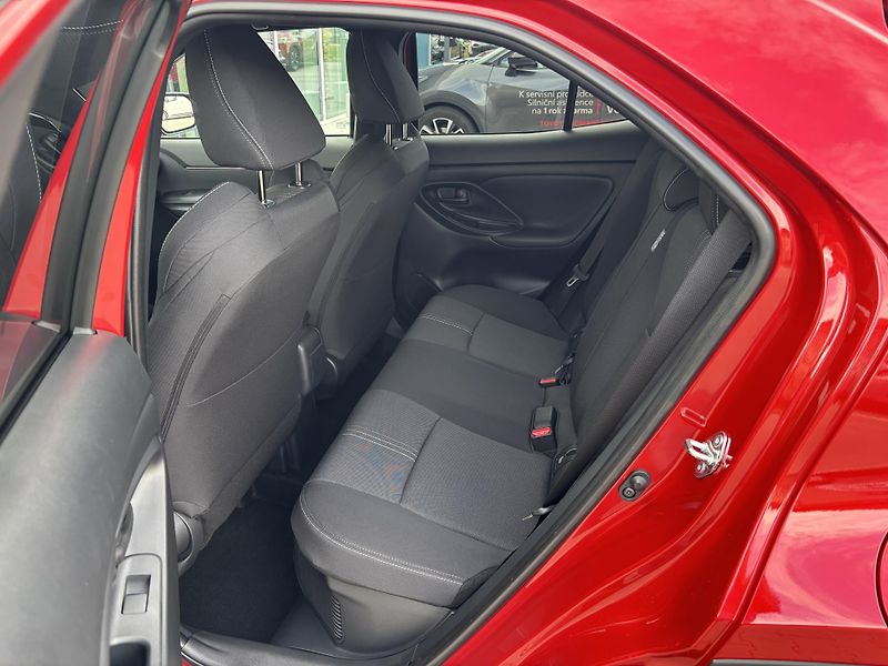 Toyota Yaris Cross (2026) - fotka 8 z 14