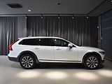 Volvo V90 2,0 D5 AWD CC PRO - náhled 2