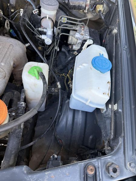 Suzuki Jimny 1,3i 4x4 TAŽNÉ - fotka 19 z 20