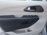 Chrysler Pacifica (2017) 3,6L V6 Touring L PLUS,DVD,And - náhled 23