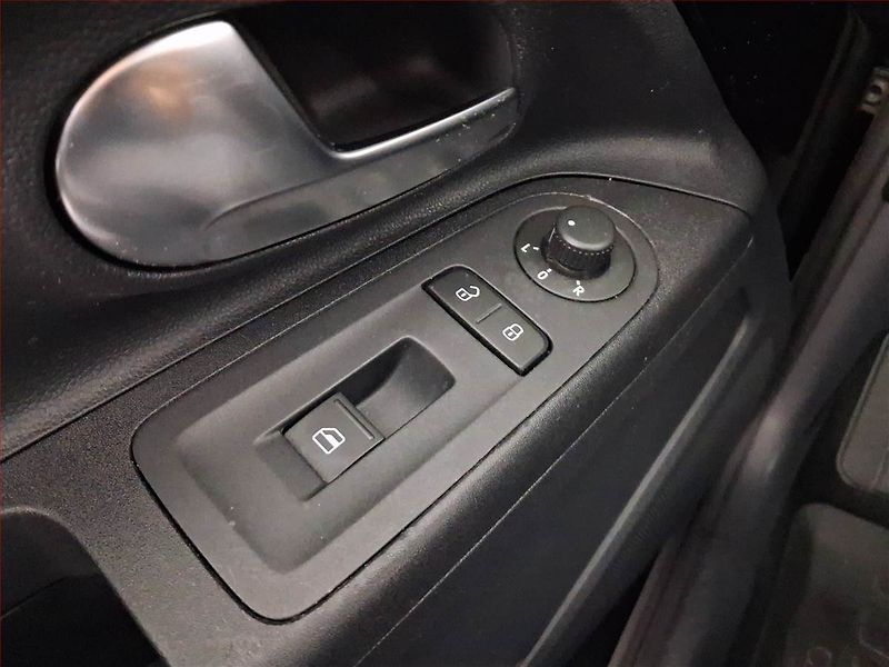 Škoda Citigo (2012) 1.0 MPI, Automat - fotka 17 z 18