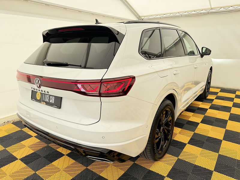 Volkswagen Touareg 3.0Tdi*1-MAJ*DPH*R-LINE*PANO* - fotka 5 z 48