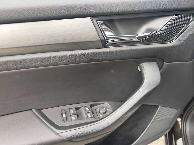 Škoda Kodiaq 2.0 TDi/110kW Ambition Plus DS - fotka 32 z 33