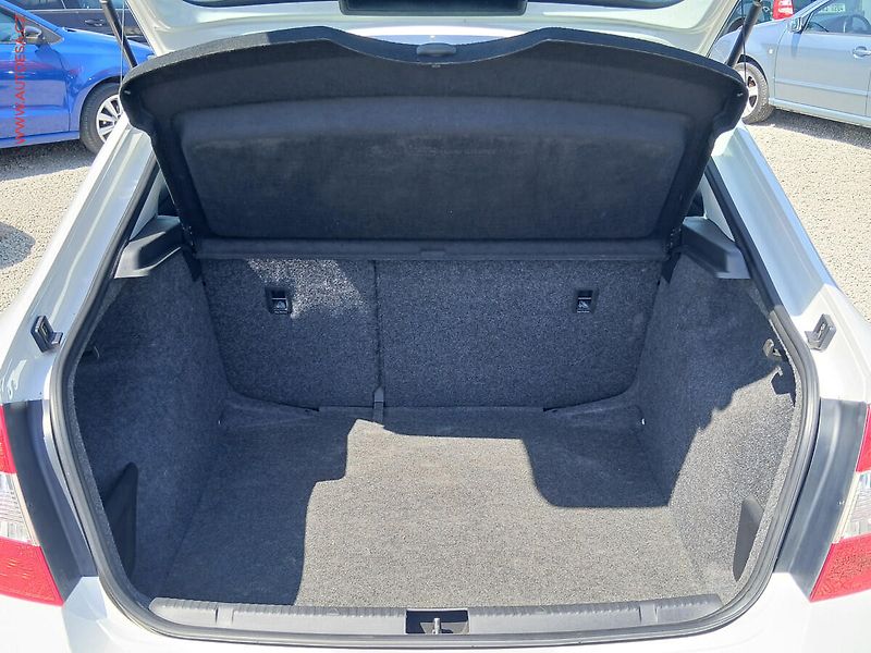 Škoda Rapid (2015) 1.4 TDi, 2.maj,ČR, Klima - fotka 7 z 22