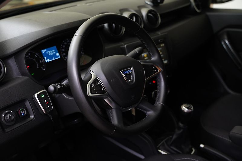Dacia Duster - fotka 14 z 26