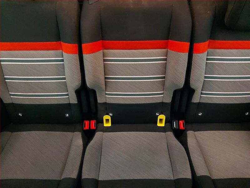 Citroën Berlingo (2019) Shine 1.5 BlueHDi, 5Míst, ČR - fotka 10 z 17