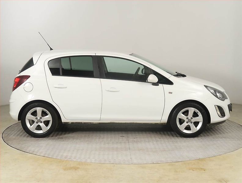 Opel Corsa (2014) 1.2, ČR,1.maj, Serv.kniha - fotka 6 z 16