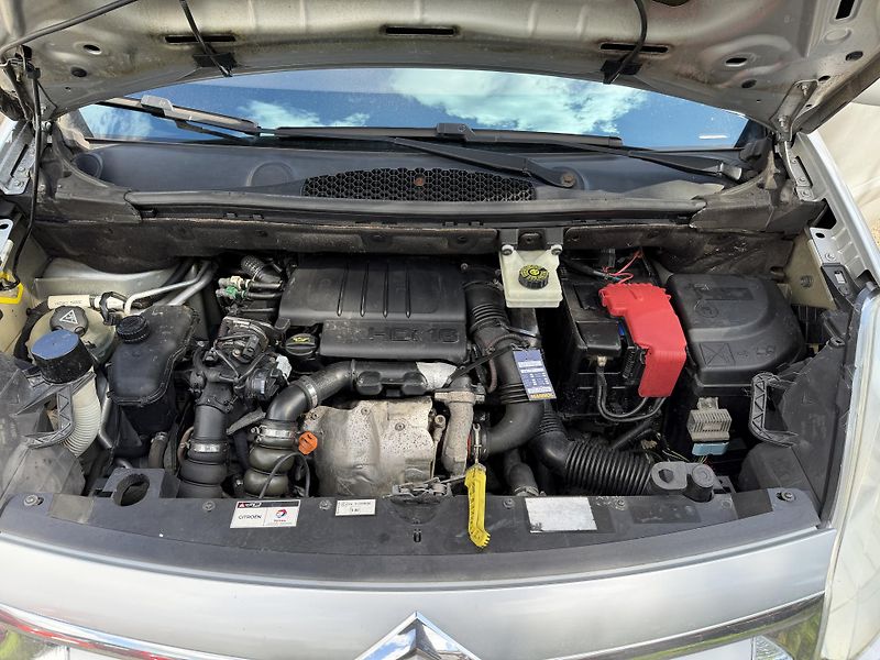 Citroën Berlingo 1.6 HDI - fotka 19 z 20