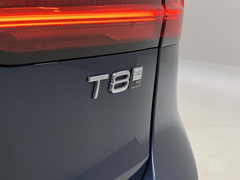 Volvo V90 T8 AWD RECHARGE DARK PLUS AUT - fotka 39 z 65