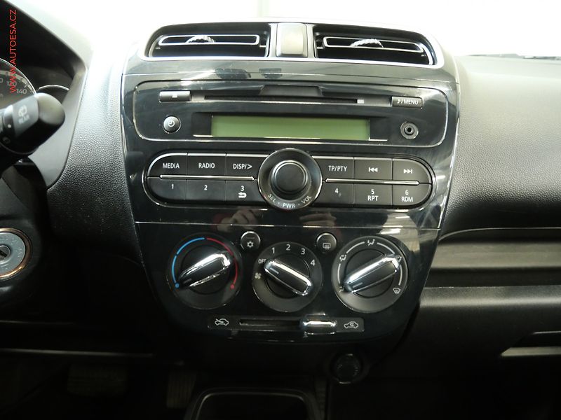 Mitsubishi Space Star (2021) 1.2i, 1.maj,ČR, servis.kniha - fotka 13 z 19
