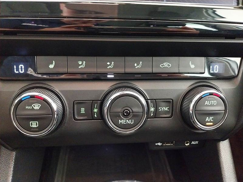Škoda Octavia (2015) Scout 2.0 TDI, 4X4, Automat - fotka 21 z 22