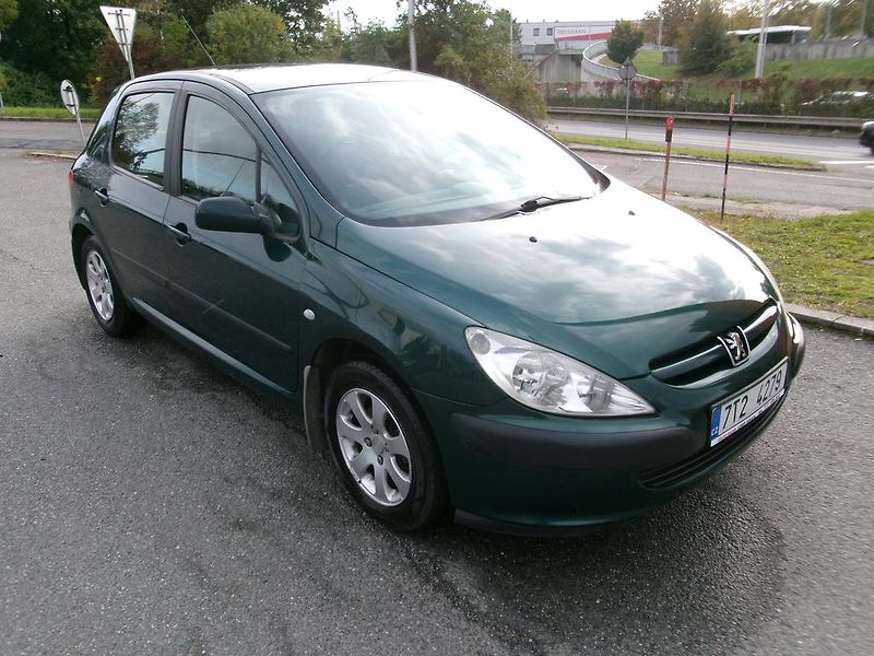 Peugeot 307 (2001) 1.6i  XT - fotka 4 z 10