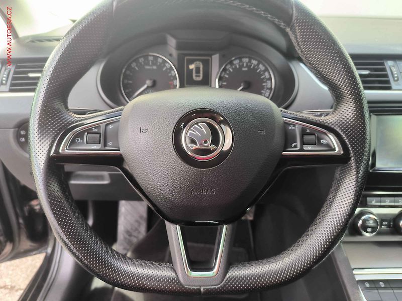Škoda Octavia (2016) 2.0 TDi, Style, DSG - fotka 16 z 22