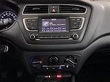 Hyundai i20 (2018) 1.2, Serv.kniha - náhled 12