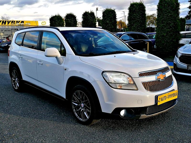 Chevrolet Orlando (2011) 2.0CDTi 120kW Šíbr,Kůže,7-míst - fotka 3 z 27