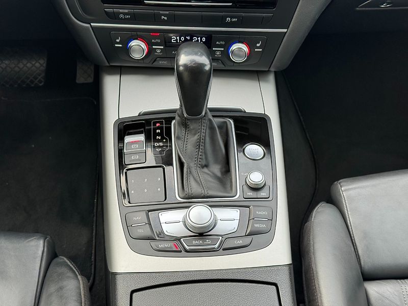 Audi A6 (2016) 3,0 TDI 160 Kw Sline - fotka 23 z 39