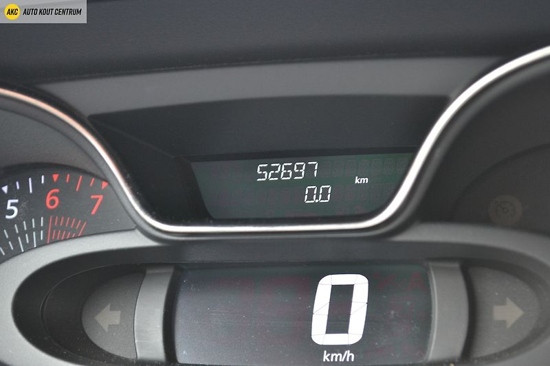 Renault Captur 1.3TCE   LIMITED - fotka 37 z 49