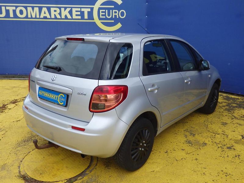 Suzuki SX4 1,9 DDis 88KW - fotka 6 z 16