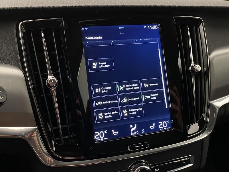 Volvo V90 T5 MOMENTUM AUT - fotka 36 z 39