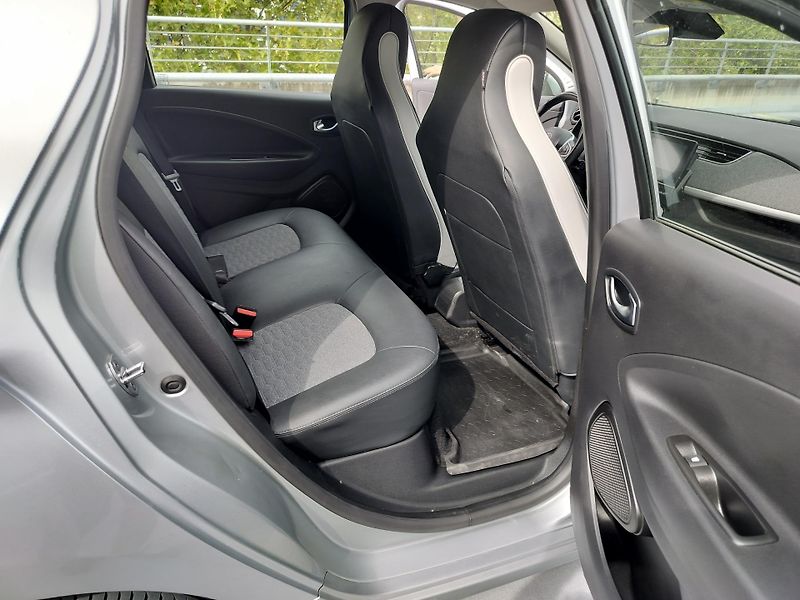 Renault ZOE R110 Zen, navigace - fotka 21 z 27