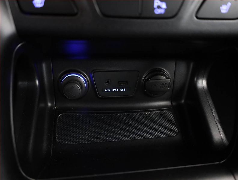 Hyundai ix35 (2014) 1.6 GDI, Serv.kniha, Tempomat - fotka 13 z 18