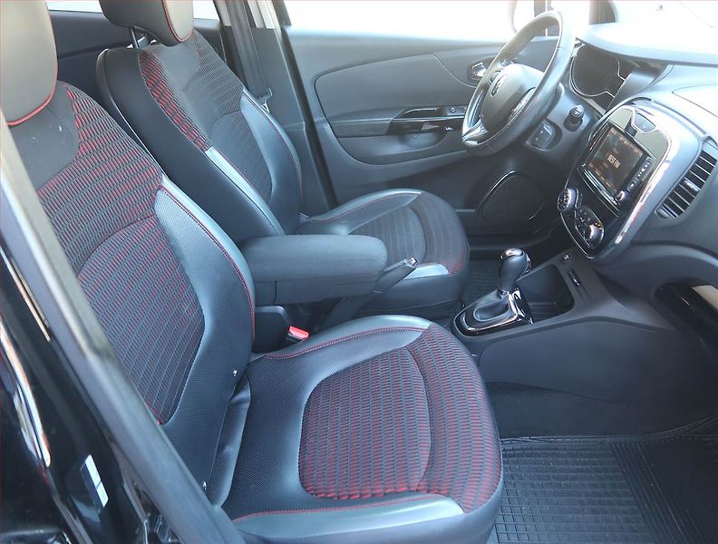 Renault Captur (2015) 1.2 TCe, Automat, Navi - fotka 9 z 20