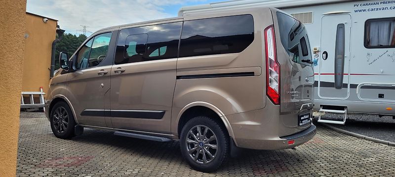 Ford Tourneo Custom (2020) 320 L1 2,0TDCi 96kW Automatik  - fotka 8 z 46