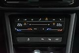 Volkswagen Touran 2.0TDI TAŽNÉ*WEBASTO*DPH*ČR 1M - náhled 27