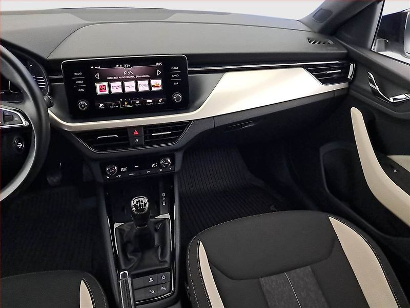 Škoda Scala (2019) 1.0 TSI, Tempomat - fotka 8 z 20
