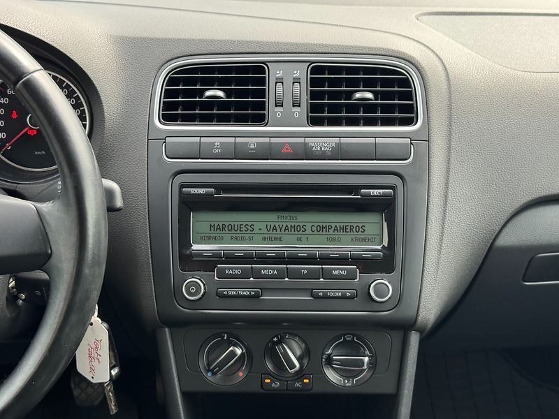 Volkswagen Polo (2011) 4Friends 1.2i 44kW - fotka 19 z 33