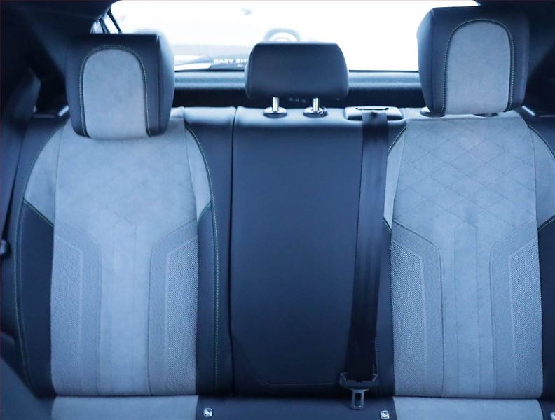Peugeot 208 (2020) GT 50 kWh, SoH 90%, Automat - fotka 10 z 22