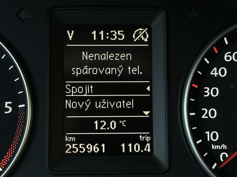 Volkswagen Touran (2015) *DSG* 1.6TDI/77kW *7.Míst *TZ  - fotka 12 z 41