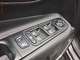Jeep Renegade (2019) 1.0 T-GDi, Limited - náhled 13