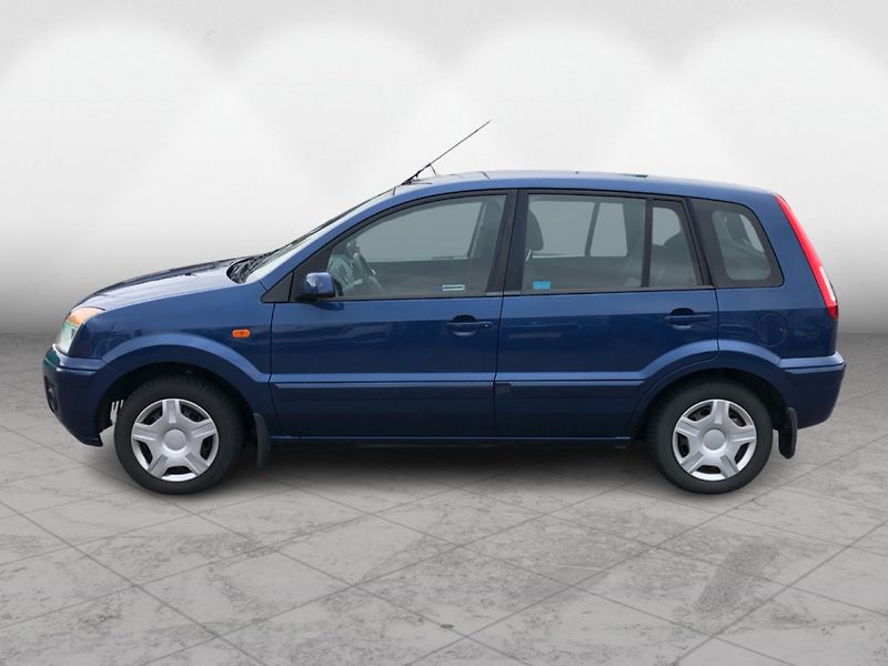 Ford Fusion 1.4 i Trend - fotka 3 z 26