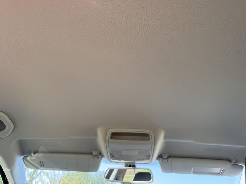 Volkswagen Golf (2011) VI 1,4i16V STYLE 1 MAJITEL - fotka 39 z 66