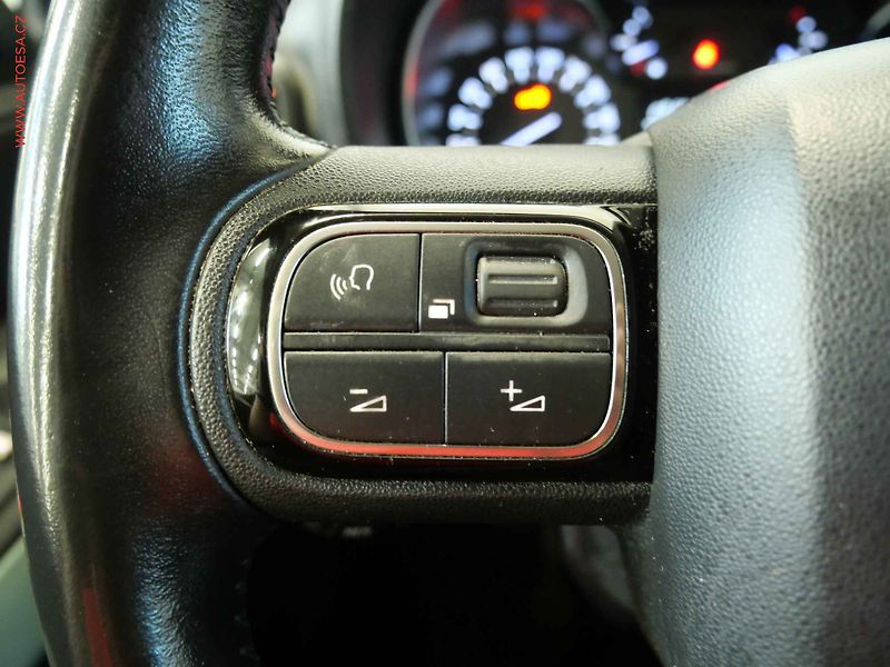 Citroën Berlingo (2019) 1.2T, 1.maj,ČR, Feel, AC - fotka 16 z 21