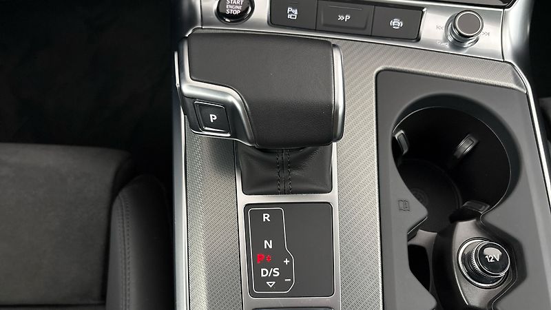 Audi A6 3.0 45TDI Tiptronic Quattro Sp - fotka 26 z 28