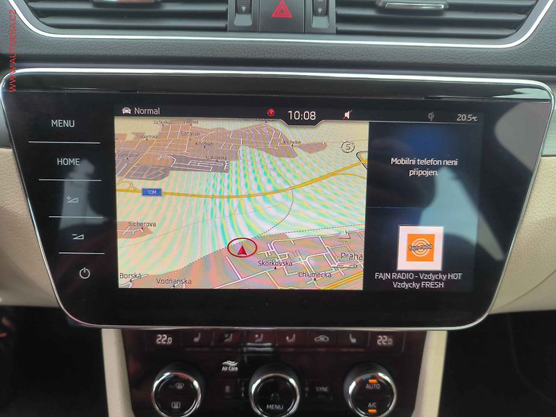 Škoda Superb (2018) 1.8 TSi, ČR, Style, DSG - fotka 12 z 30