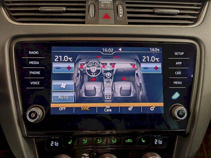 Škoda Octavia (2020) 1.5 TSI 110 kW Style Plus - fotka 13 z 27