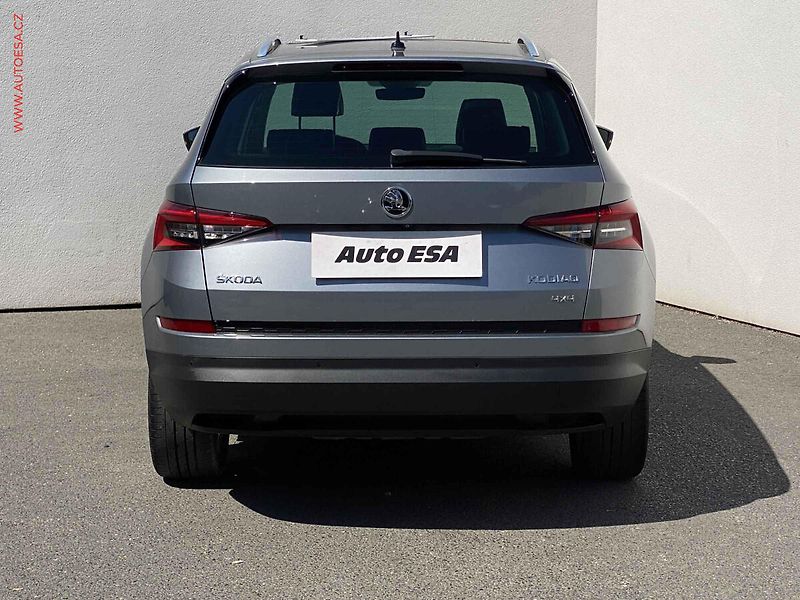 Škoda Kodiaq (2018) 2.0 TSi 4x4, Style, DSG - fotka 5 z 22