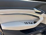 Audi e-tron (2023) 55 300KW 21 ALU PANORAMA - náhled 12