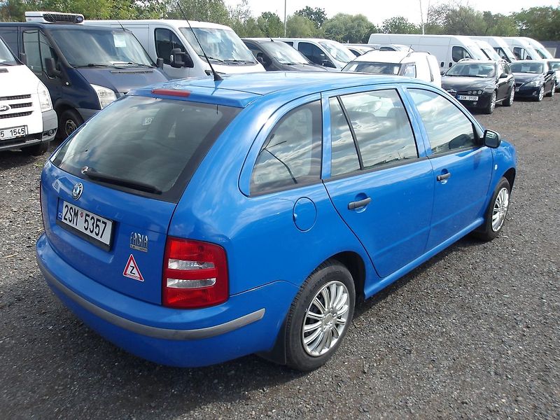 Škoda Fabia 1,2i 2xKOLA Nové v ČR!STK03/28 - fotka 5 z 30