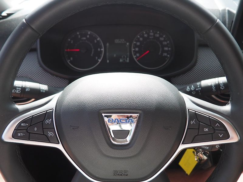 Dacia Sandero (2021) 1.0 SCe, 1. Maj ČR - fotka 19 z 31