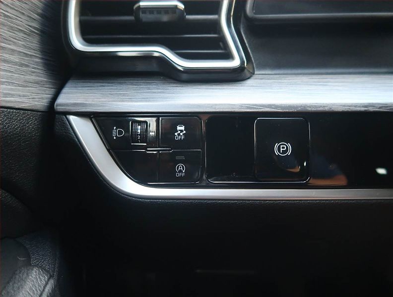 Kia Sportage (2023) Exclusive 1.6 CRDi MHEV - fotka 20 z 22