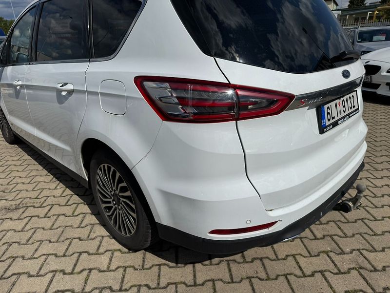 Ford S-MAX (2019) 4X4 2,0 TDCI 140KW TAŽNÉ DPH - fotka 12 z 41