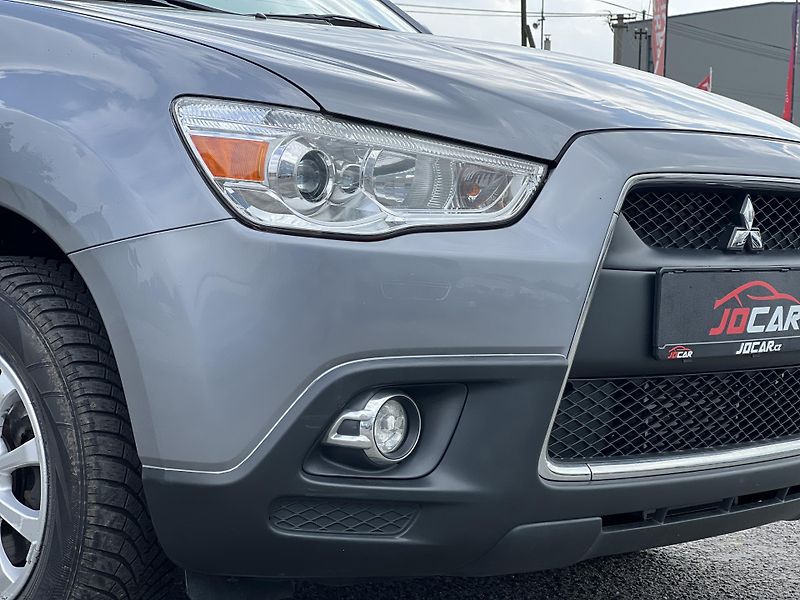 Mitsubishi ASX 1.8DI-D 4x4 KLIMA TEMPOMAT ALU - fotka 34 z 39